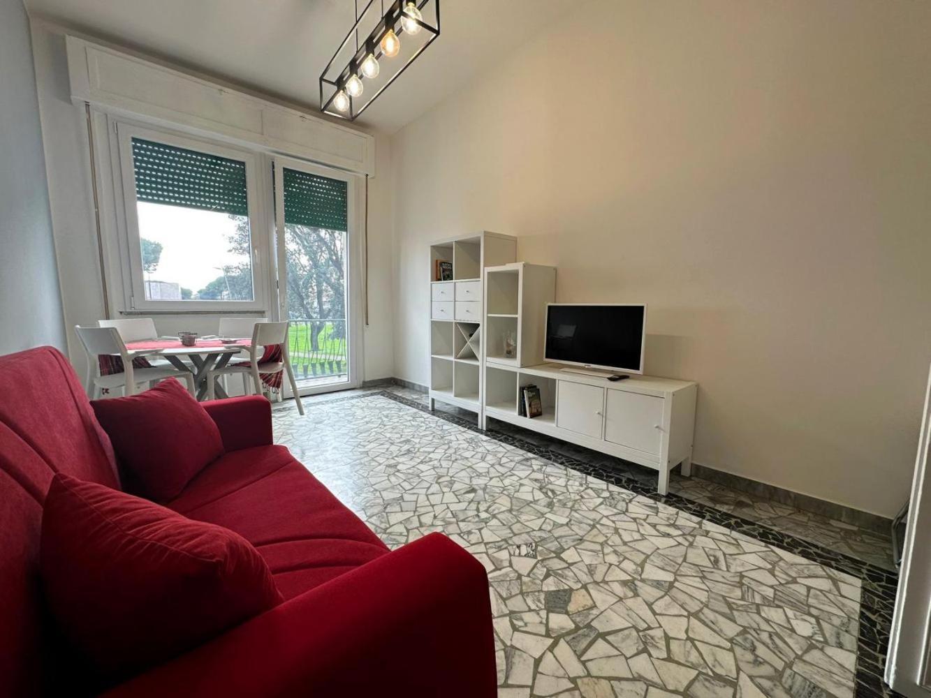 Casina Emma By Nicola Real Estate Appartement Viareggio